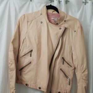 Off-pink Leather